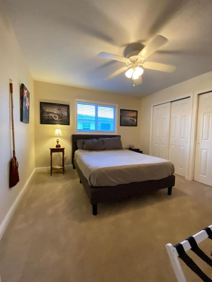 This Homestay Oasis Is The Cape'S Best Place To Stay Cape Coral Exterior photo