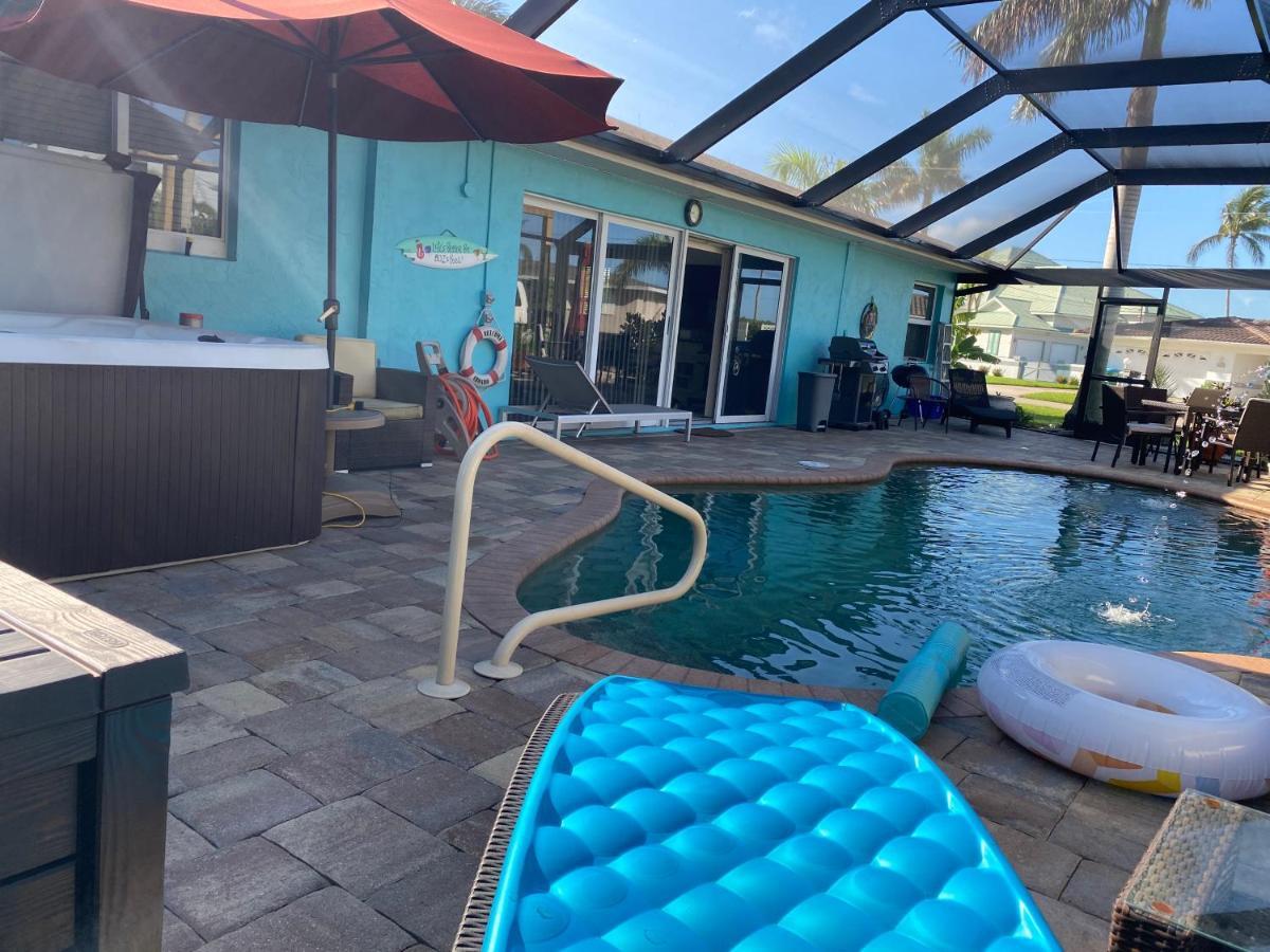 This Homestay Oasis Is The Cape'S Best Place To Stay Cape Coral Exterior photo